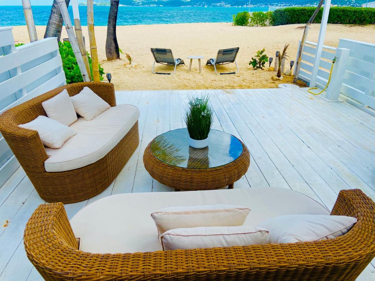 Villa Cocoon Sur La Plage Sandy Ground Exterior photo